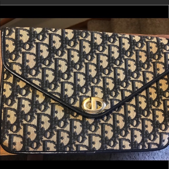 dior envelope clutch